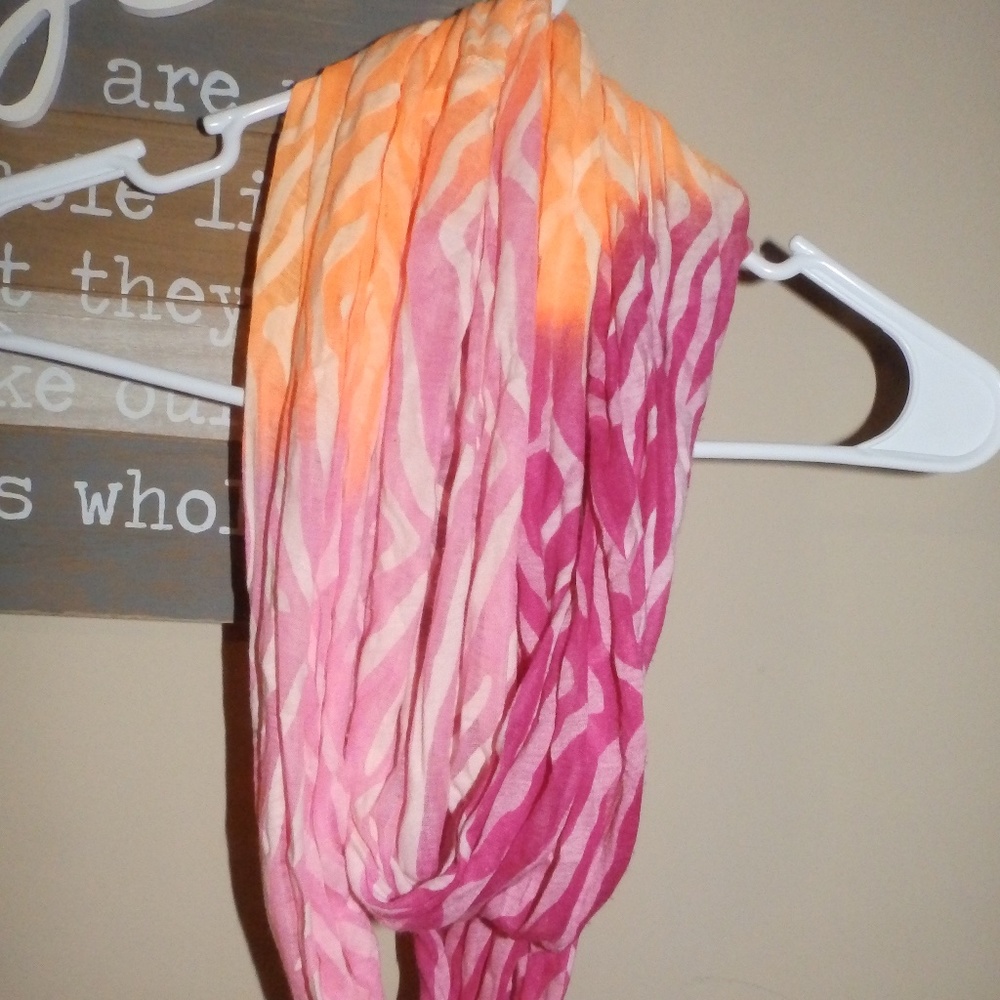 infinity scarf